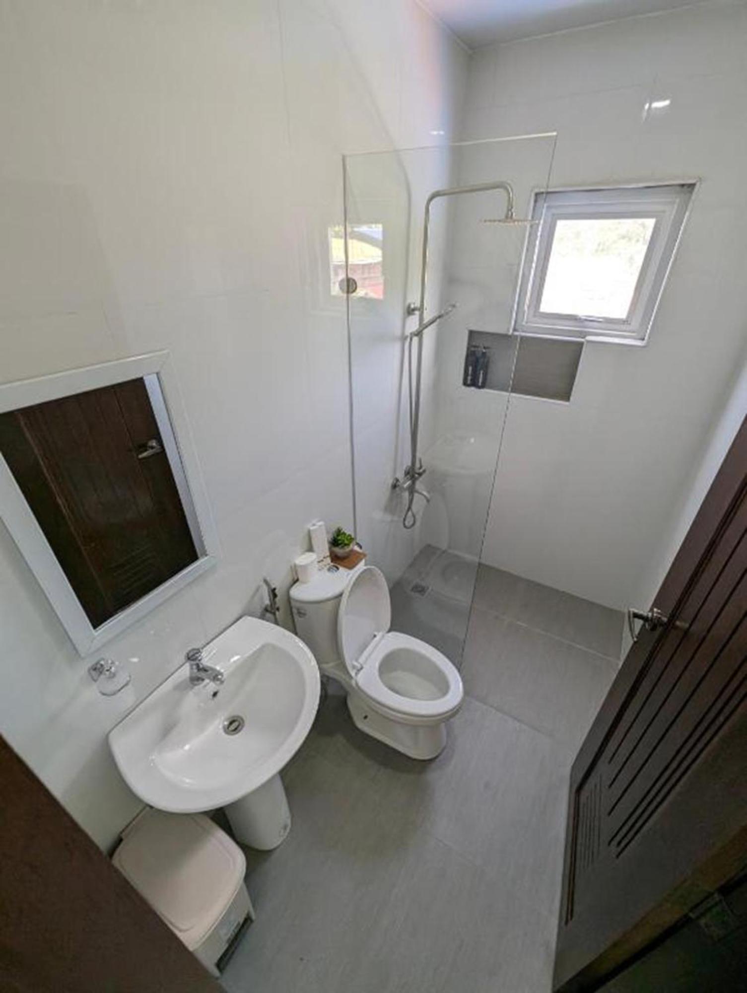 Oyo 1067 Villa Sofia At Silang Tagaytay City Екстер'єр фото