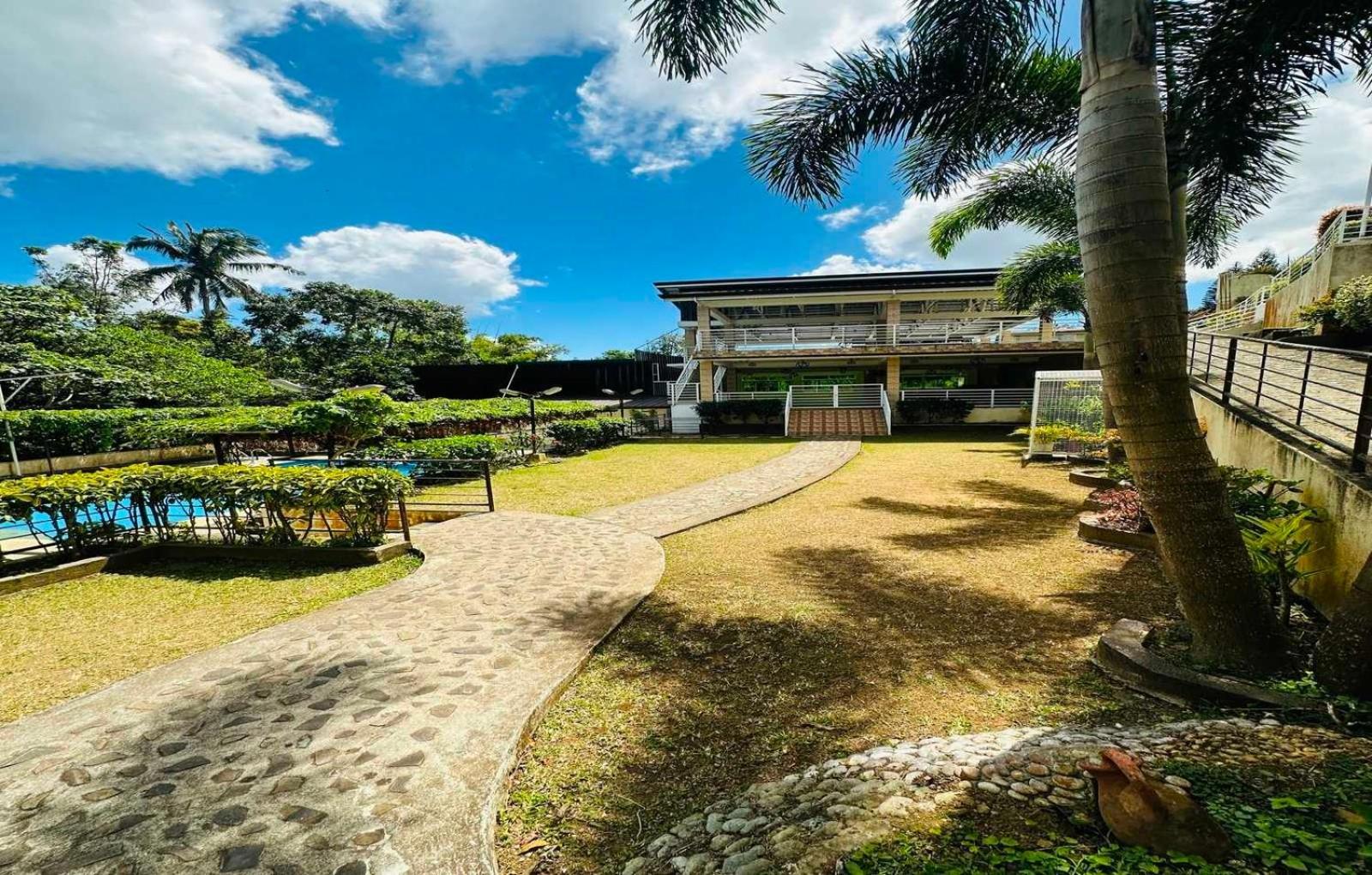 Oyo 1067 Villa Sofia At Silang Tagaytay City Екстер'єр фото